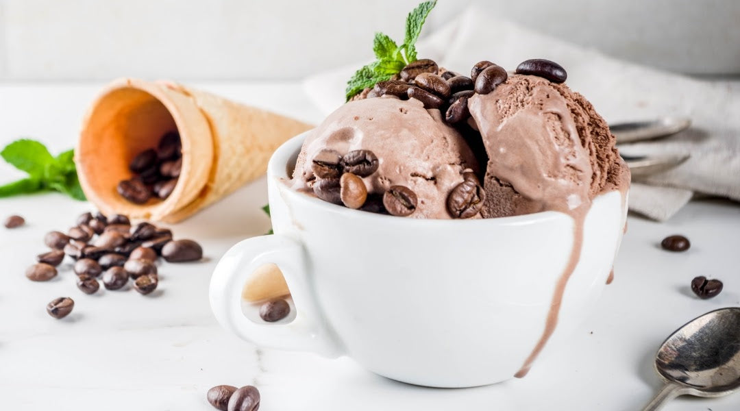 Guide to Coffee Flavored Ice Cream: Origins and Recipes