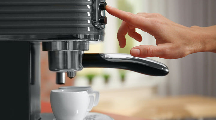 Top Dual Coffee Makers: Unveiling the Best Two-Way Coffee Brewer Reviews